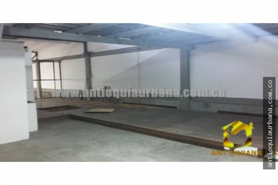 Medellin, Antioquia, Colombia, ,3 BathroomsBathrooms,Bodegas,Alquiler-Arriendo,CARRERA 65,41003