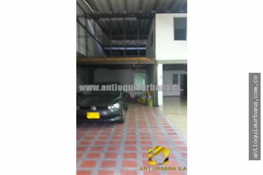 Medellin, Antioquia, Colombia, ,3 BathroomsBathrooms,Bodegas,Alquiler-Arriendo,CARRERA 65,41003