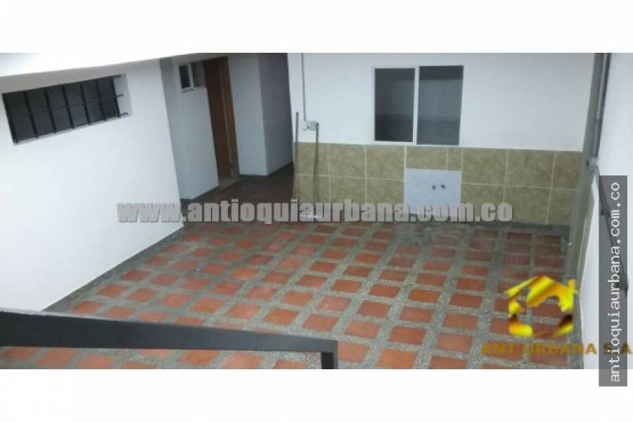 Medellin, Antioquia, Colombia, ,3 BathroomsBathrooms,Bodegas,Alquiler-Arriendo,CARRERA 65,41003