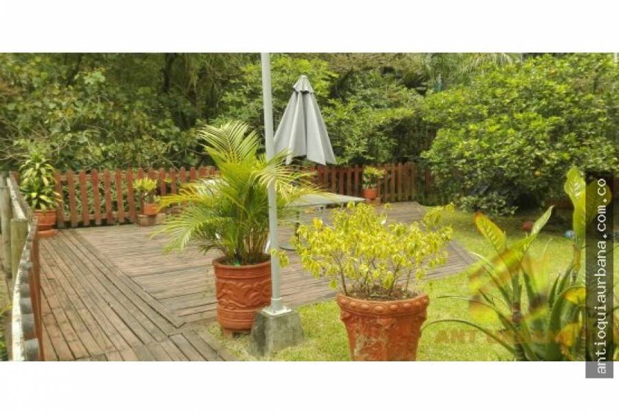 Envigado, Antioquia, Colombia, 3 Bedrooms Bedrooms, ,4 BathroomsBathrooms,Casas,Alquiler-Arriendo,CALLE 7,41019