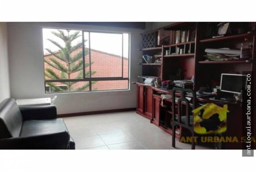 Envigado, Antioquia, Colombia, 3 Bedrooms Bedrooms, ,4 BathroomsBathrooms,Casas,Alquiler-Arriendo,CALLE 7,41019