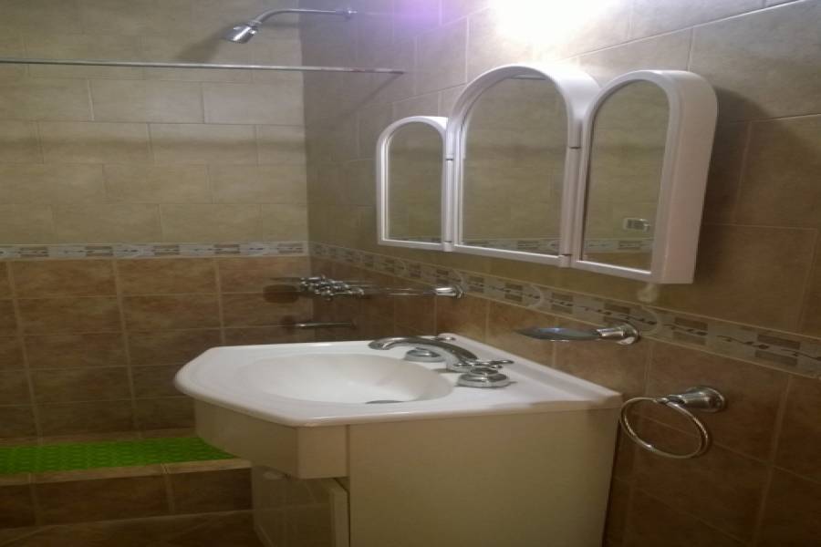 Santa Teresita, Buenos Aires, Argentina, 1 Dormitorio Bedrooms, ,1 BañoBathrooms,Apartamentos,Temporario,3,41037