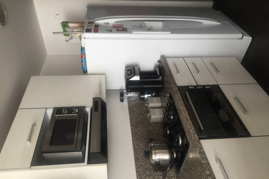Bogotá D.C, Cundinamarca, Colombia, 3 Bedrooms Bedrooms, ,3 BathroomsBathrooms,Apartamentos,Venta,CARRERA 23,2,41048