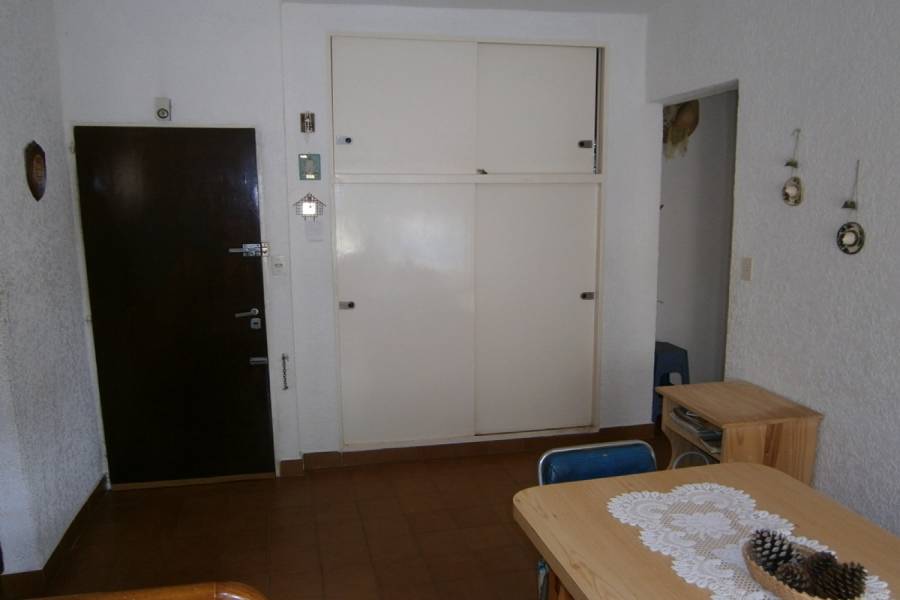 Santa Teresita, Buenos Aires, Argentina, 1 Dormitorio Bedrooms, ,1 BañoBathrooms,Apartamentos,Temporario,41,1,41085