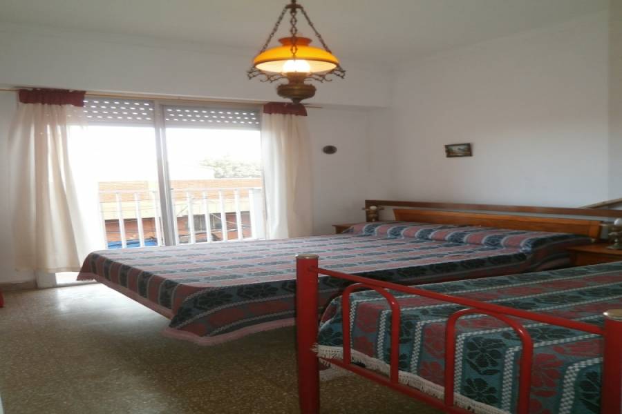 Santa Teresita, Buenos Aires, Argentina, 1 Dormitorio Bedrooms, ,1 BañoBathrooms,Apartamentos,Temporario,3,2,41090