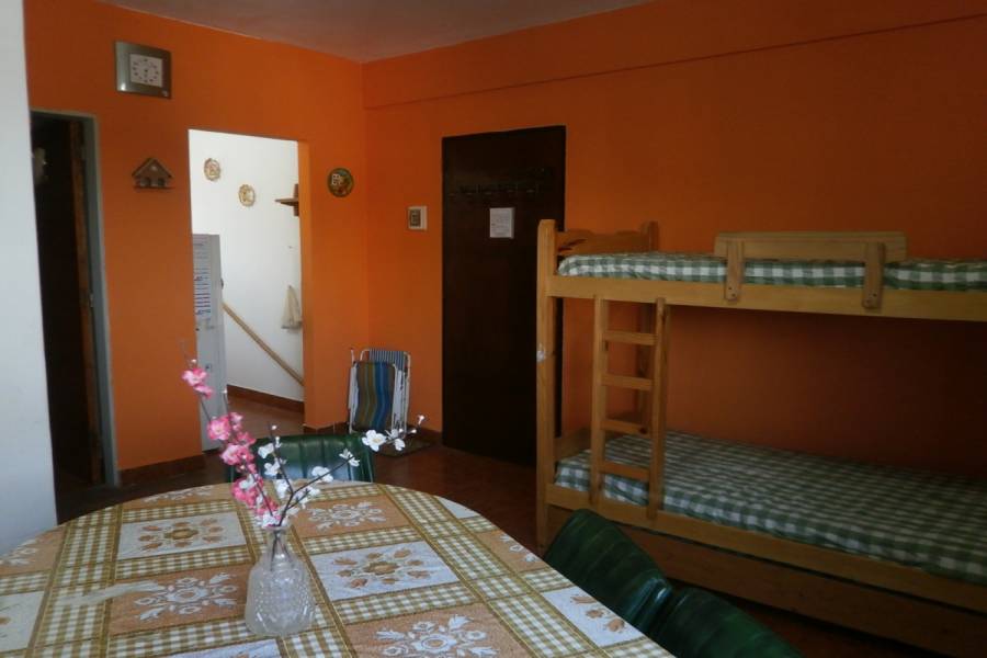 Santa Teresita, Buenos Aires, Argentina, 1 Dormitorio Bedrooms, ,1 BañoBathrooms,Apartamentos,Temporario,28,3,41092