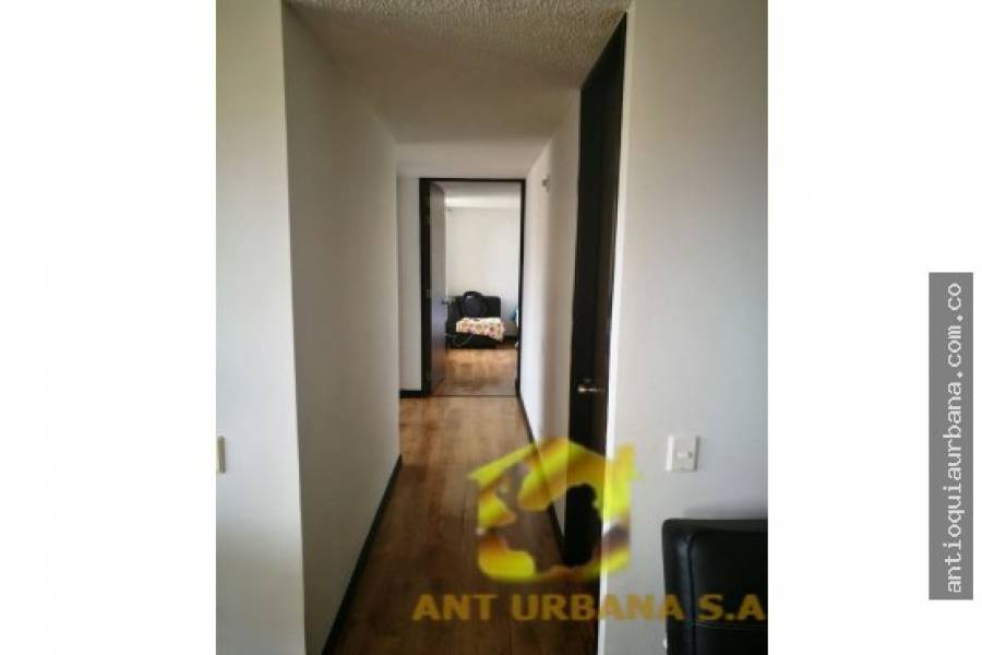 Rionegro, Antioquia, Colombia, 3 Bedrooms Bedrooms, ,2 BathroomsBathrooms,Apartamentos,Venta,CARRERA 52B - AV SANTA ANA PARTE BAJA,41129