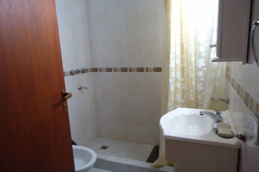 Santa Teresita, Buenos Aires, Argentina, 1 Dormitorio Bedrooms, ,1 BañoBathrooms,Apartamentos,Temporario, 5,1,41130
