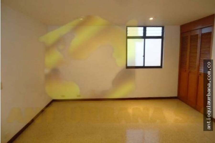 Envigado, Antioquia, Colombia, 3 Bedrooms Bedrooms, ,2 BathroomsBathrooms,Apartamentos,Venta,34SUR ,41131