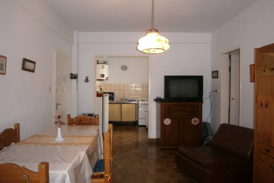 Santa Teresita, Buenos Aires, Argentina, 1 Dormitorio Bedrooms, ,1 BañoBathrooms,Apartamentos,Temporario,48 ,1,41145