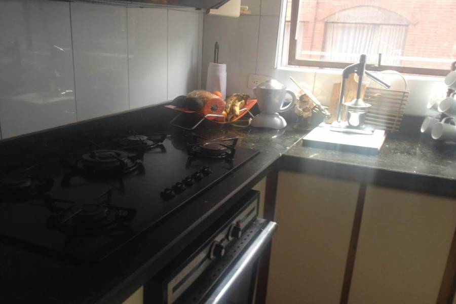 Bogotá D.C, Cundinamarca, Colombia, 3 Bedrooms Bedrooms, ,2 BathroomsBathrooms,Apartamentos,Venta,CALLE 102,4,41163