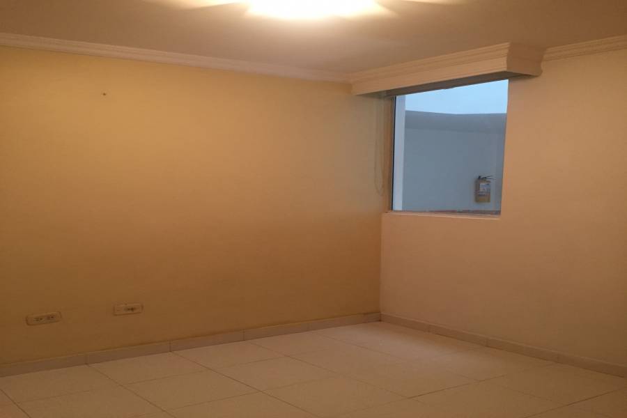 Bogotá D.C, Cundinamarca, Colombia, 2 Bedrooms Bedrooms, ,2 BathroomsBathrooms,Apartamentos,Alquiler-Arriendo,ALAMEDA DE BRITALIA ,CARRERA 56 ,4,41182