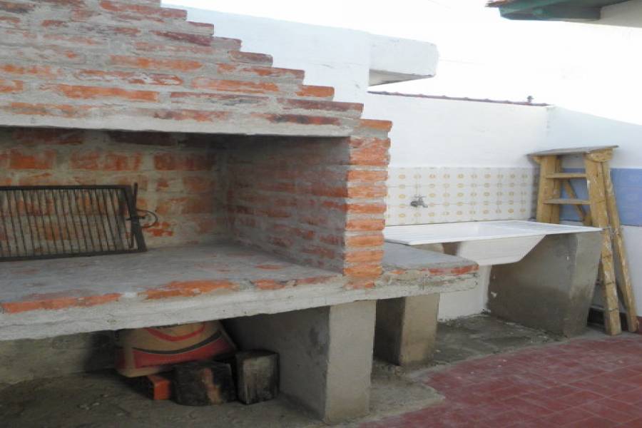 Santa Teresita, Buenos Aires, Argentina, 2 Bedrooms Bedrooms, ,1 BañoBathrooms,PH Tipo Casa,Temporario,1,41264