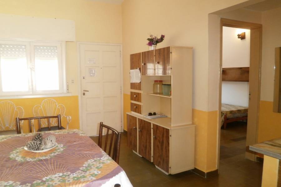 Santa Teresita, Buenos Aires, Argentina, 1 Dormitorio Bedrooms, ,1 BañoBathrooms,PH Tipo Casa,Temporario,5,41267