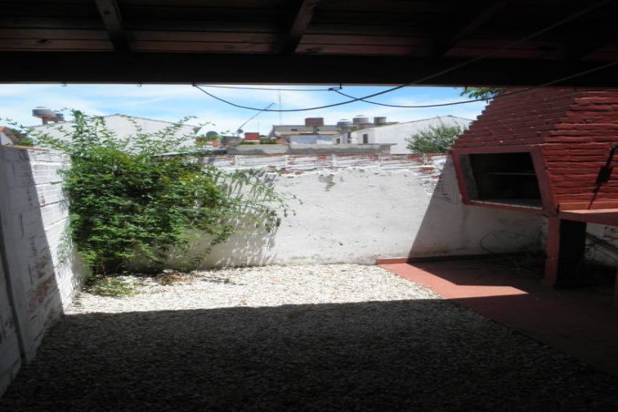 LAS TONINAS, Buenos Aires, Argentina, 2 Bedrooms Bedrooms, ,1 BañoBathrooms,Duplex-Triplex,Temporario,5,41279