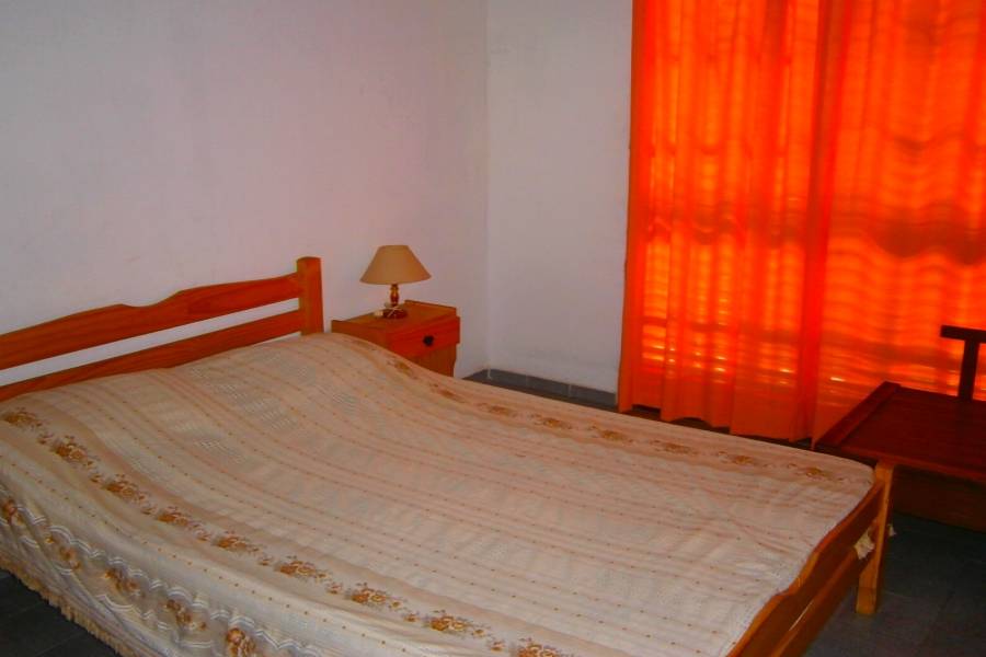 Santa Teresita, Buenos Aires, Argentina, 2 Bedrooms Bedrooms, ,2 BathroomsBathrooms,Duplex-Triplex,Temporario,43,41282
