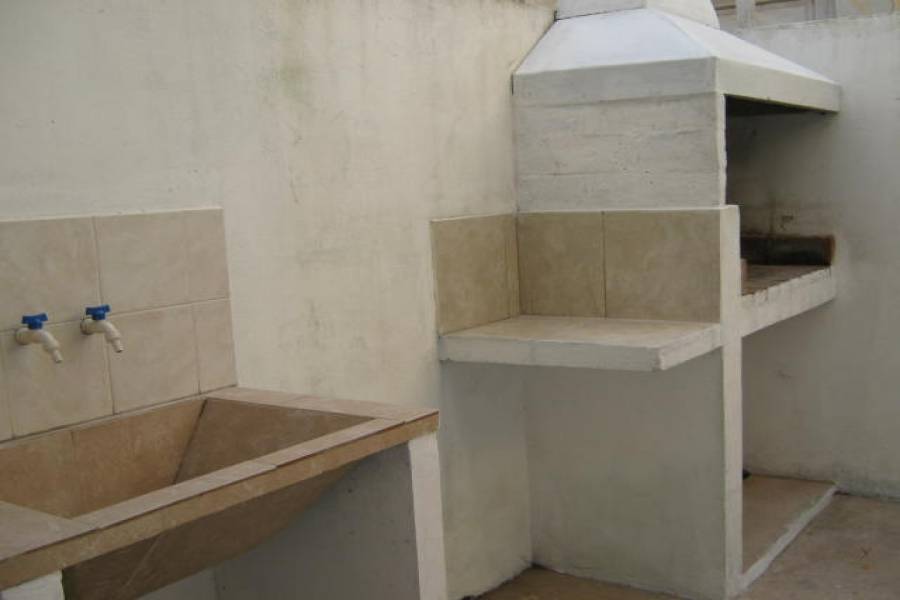 Santa Teresita, Buenos Aires, Argentina, 2 Bedrooms Bedrooms, ,2 BathroomsBathrooms,Duplex-Triplex,Temporario,5,41290