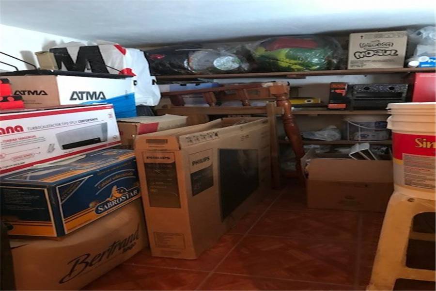 Liniers, Buenos Aires, Argentina, 3 Bedrooms Bedrooms, ,2 BathroomsBathrooms,Casas,Venta,EL ZORZAL,41307