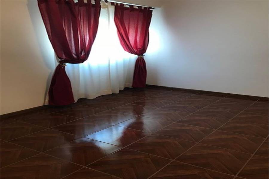 Liniers, Buenos Aires, Argentina, 3 Bedrooms Bedrooms, ,2 BathroomsBathrooms,Casas,Venta,EL ZORZAL,41307