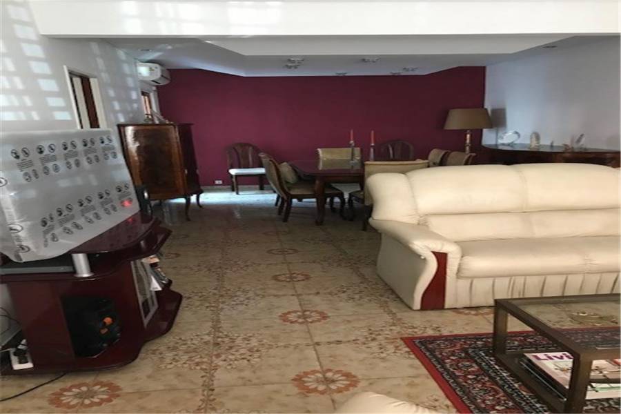 Liniers, Buenos Aires, Argentina, 3 Bedrooms Bedrooms, ,2 BathroomsBathrooms,Casas,Venta,EL ZORZAL,41307