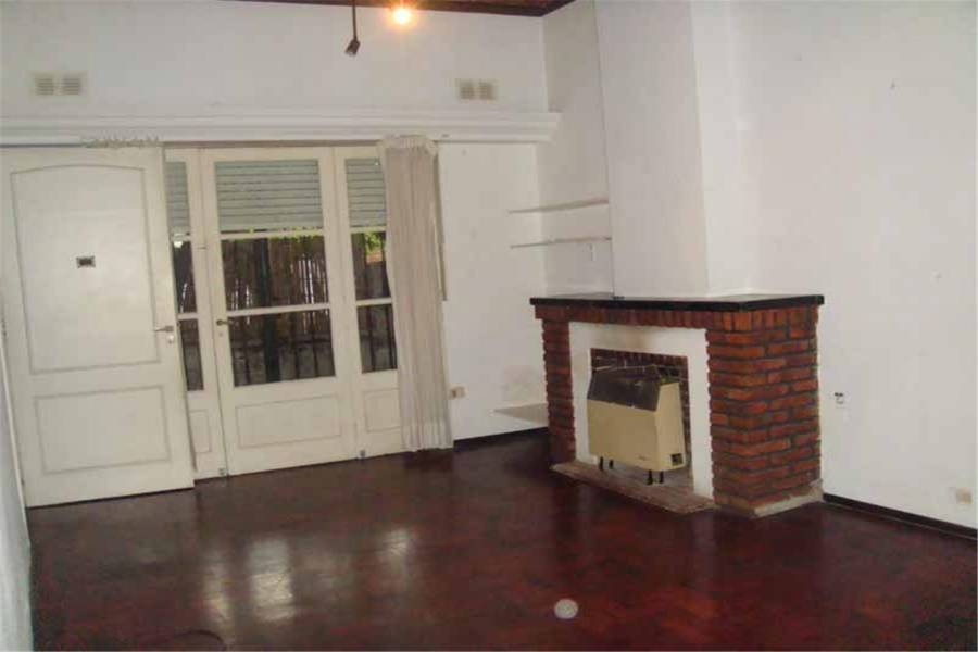 Villa Urquiza, Buenos Aires, Argentina, 6 Bedrooms Bedrooms, ,3 BathroomsBathrooms,Casas,Venta,tronador,41308