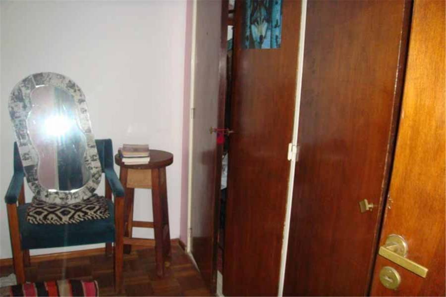 Villa Urquiza, Buenos Aires, Argentina, 6 Bedrooms Bedrooms, ,3 BathroomsBathrooms,Casas,Venta,tronador,41308