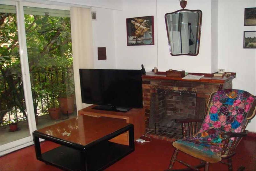 Villa Urquiza, Buenos Aires, Argentina, 6 Bedrooms Bedrooms, ,3 BathroomsBathrooms,Casas,Venta,tronador,41308