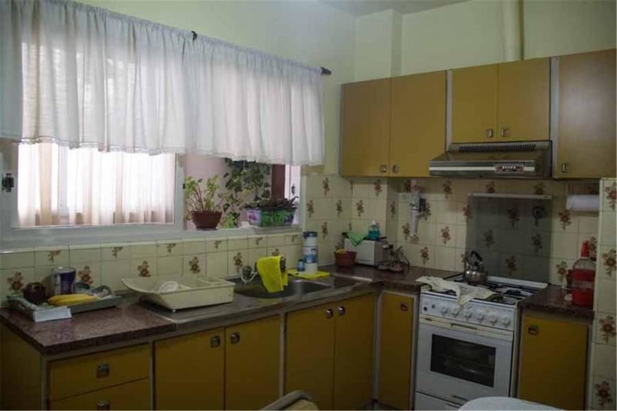 Liniers, Buenos Aires, Argentina, 2 Bedrooms Bedrooms, ,1 BañoBathrooms,PH Tipo Casa,Venta,PASAJE TOMAS VALENCIA,1,41312