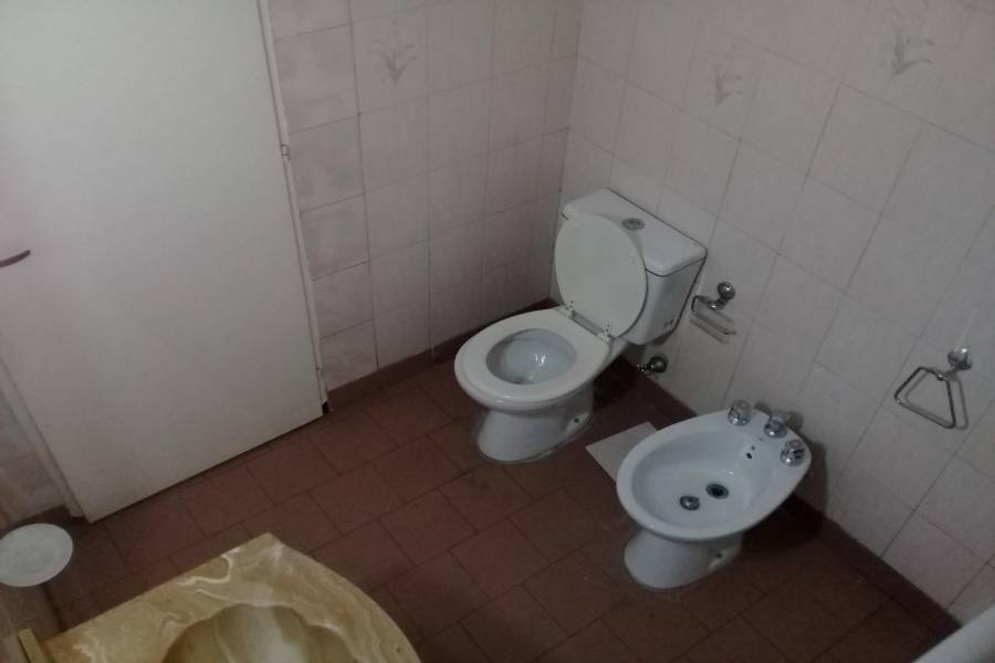 Villa Luro, Buenos Aires, Argentina, 3 Bedrooms Bedrooms, ,1 BañoBathrooms,Apartamentos,Venta,GUARDIA NACIONAL,41323