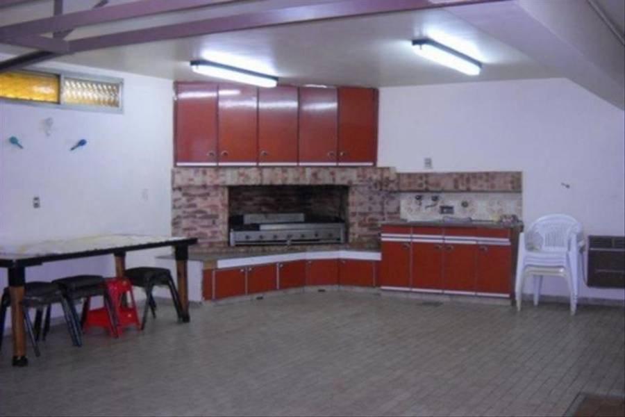 Mataderos, Buenos Aires, Argentina, 3 Bedrooms Bedrooms, ,2 BathroomsBathrooms,Casas,Venta,GORDILLO ,41324