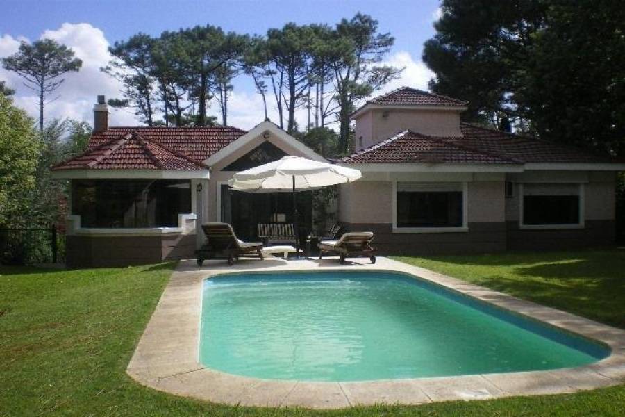 Punta del Este, Maldonado, Uruguay, 3 Bedrooms Bedrooms, ,3 BathroomsBathrooms,Casas,Alquiler-Arriendo,41361