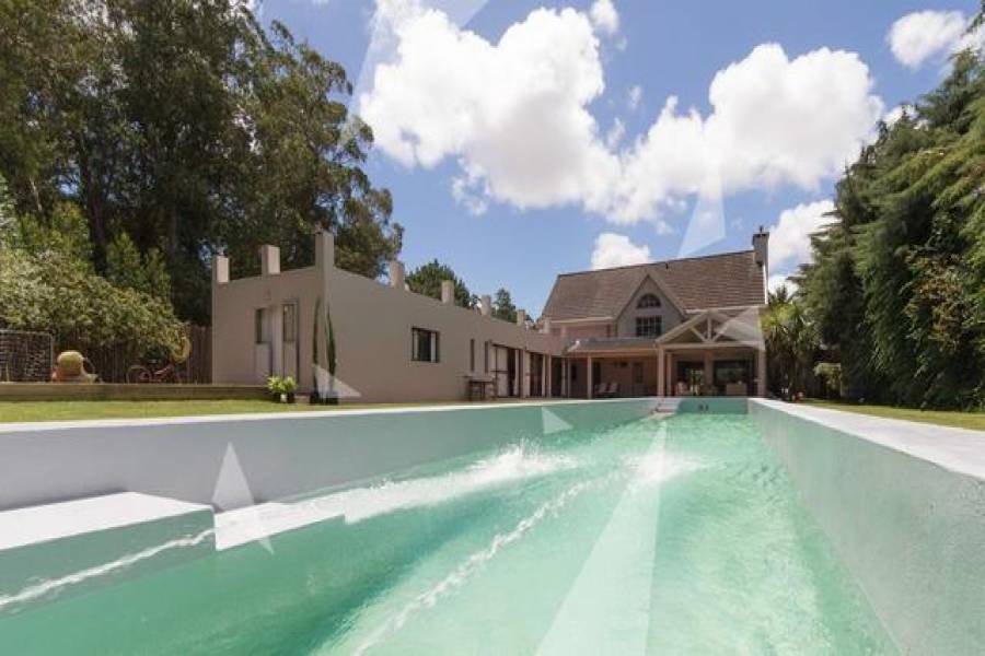 Maldonado, Uruguay, 4 Bedrooms Bedrooms, ,1 BañoBathrooms,Casas,Alquiler-Arriendo,41363