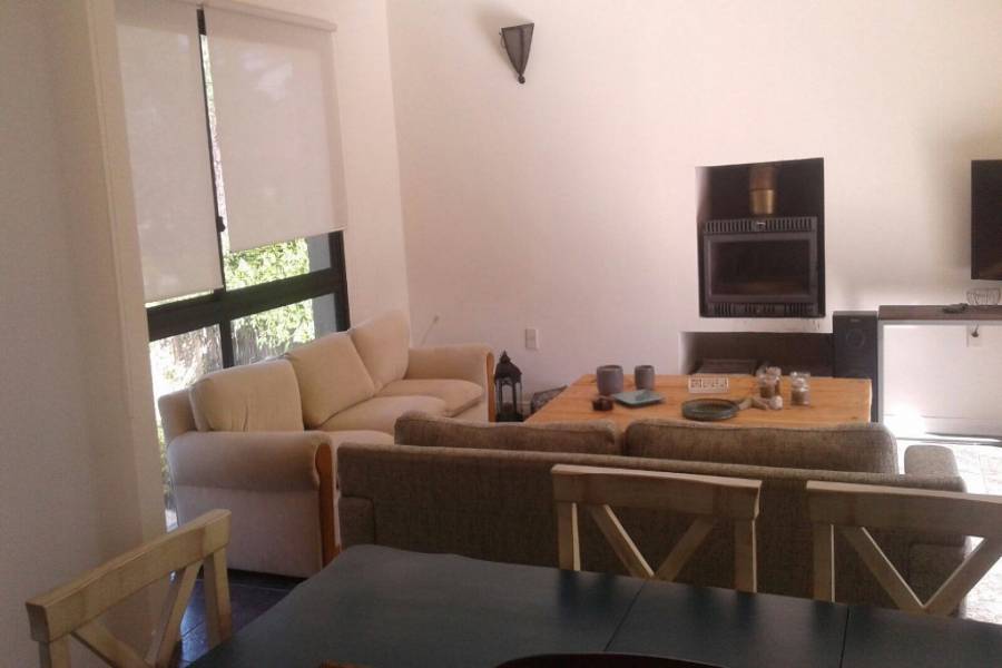 Maldonado, Uruguay, 3 Bedrooms Bedrooms, ,2 BathroomsBathrooms,Casas,Alquiler-Arriendo,41364