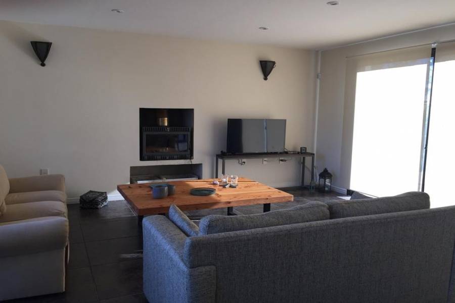Maldonado, Uruguay, 3 Bedrooms Bedrooms, ,2 BathroomsBathrooms,Casas,Alquiler-Arriendo,41364