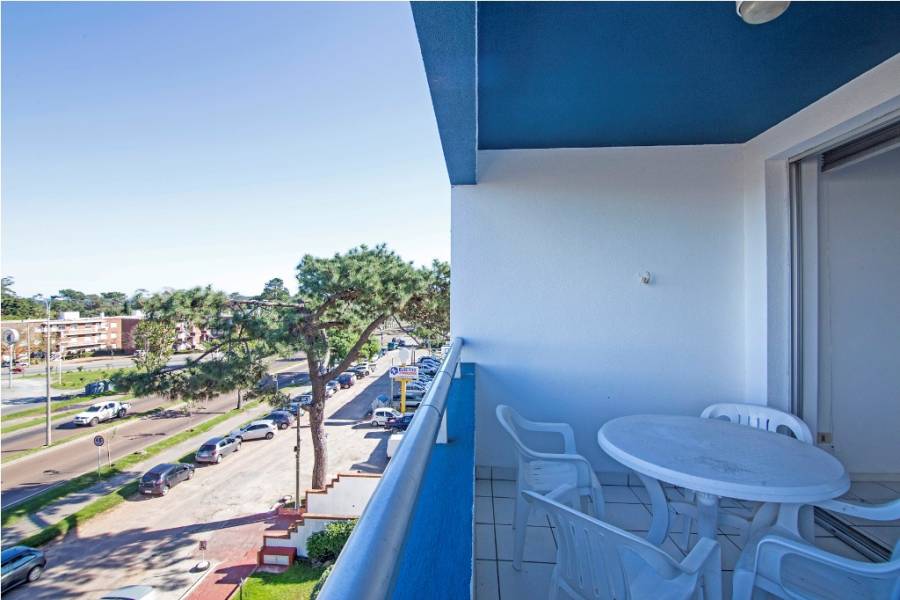 Punta del Este, Maldonado, Uruguay, 3 Bedrooms Bedrooms, ,2 BathroomsBathrooms,Apartamentos,Venta,41374