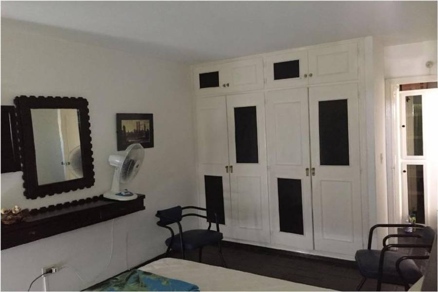 PUNTA DEL ESTE, Maldonado, Uruguay, 2 Bedrooms Bedrooms, ,1 BañoBathrooms,Apartamentos,Venta,41388