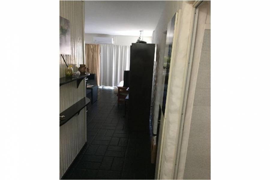 PUNTA DEL ESTE, Maldonado, Uruguay, 2 Bedrooms Bedrooms, ,1 BañoBathrooms,Apartamentos,Venta,41388