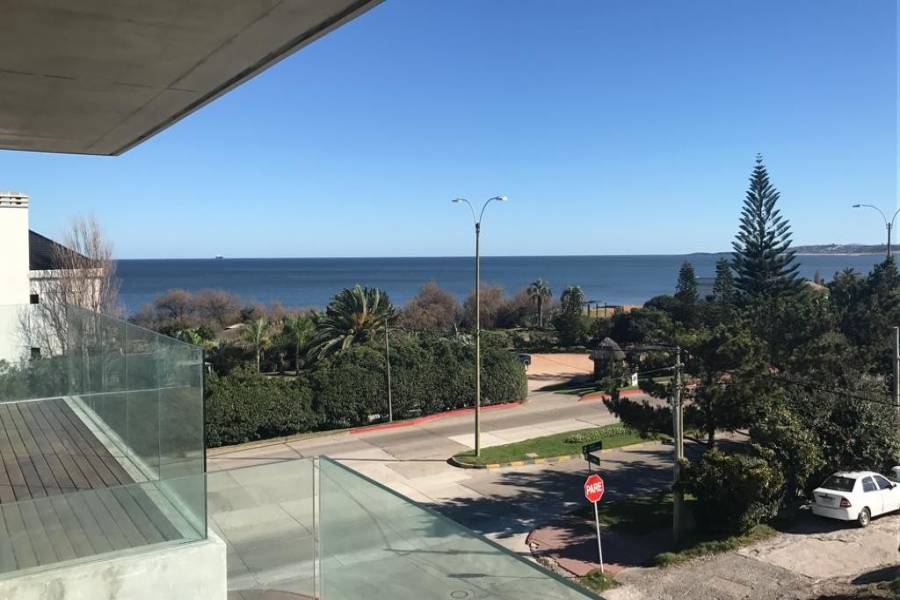Punta del Este, Maldonado, Uruguay, 2 Bedrooms Bedrooms, ,2 BathroomsBathrooms,Apartamentos,Venta,41390