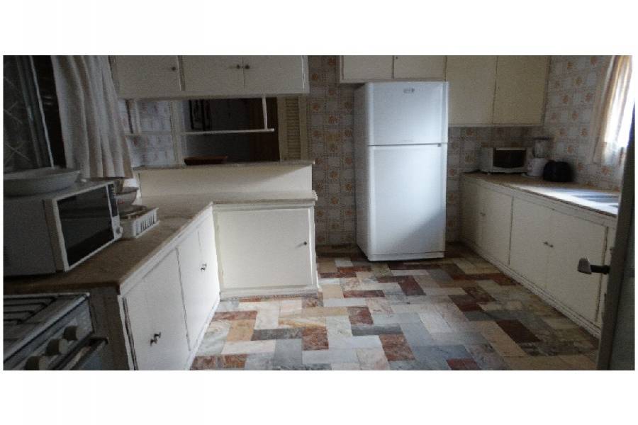 Maldonado, Uruguay, 4 Bedrooms Bedrooms, ,3 BathroomsBathrooms,Casas,Venta,41396