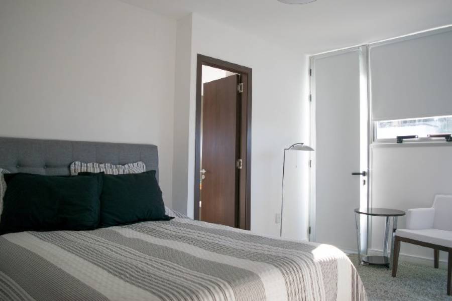 Punta del Este, Maldonado, Uruguay, 2 Bedrooms Bedrooms, ,1 BañoBathrooms,Apartamentos,Venta,41413