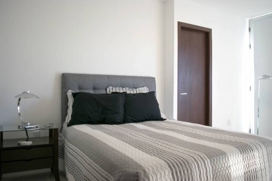 Punta del Este, Maldonado, Uruguay, 2 Bedrooms Bedrooms, ,1 BañoBathrooms,Apartamentos,Venta,41413