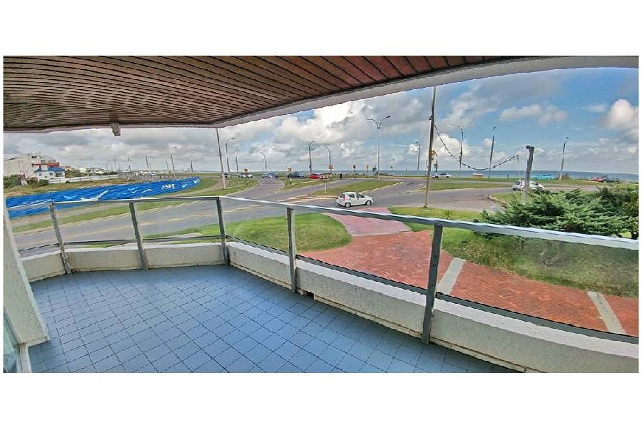 punta del este, Maldonado, Uruguay, 4 Bedrooms Bedrooms, ,4 BathroomsBathrooms,Apartamentos,Venta,41417