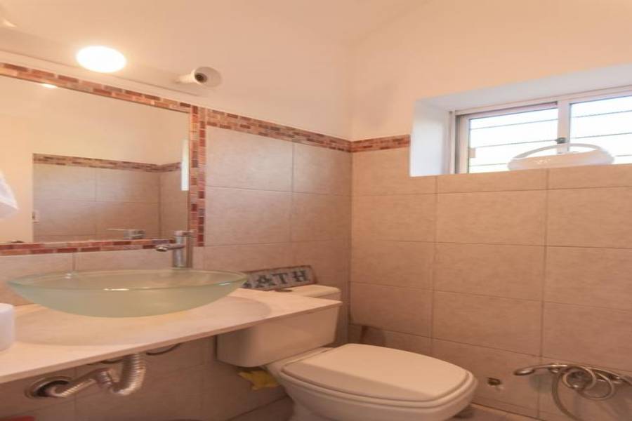 Punta del Este, Maldonado, Uruguay, 2 Bedrooms Bedrooms, ,2 BathroomsBathrooms,Casas,Venta,41427