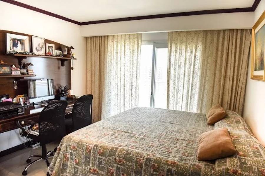 Punta del Este, Maldonado, Uruguay, 4 Bedrooms Bedrooms, ,7 BathroomsBathrooms,Apartamentos,Venta,41429