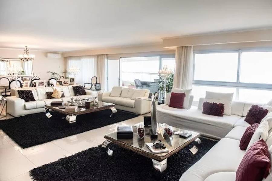 Punta del Este, Maldonado, Uruguay, 4 Bedrooms Bedrooms, ,7 BathroomsBathrooms,Apartamentos,Venta,41429