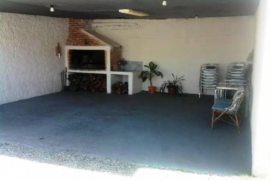 Punta del Este, Maldonado, Uruguay, 4 Bedrooms Bedrooms, ,3 BathroomsBathrooms,Casas,Temporario,41433