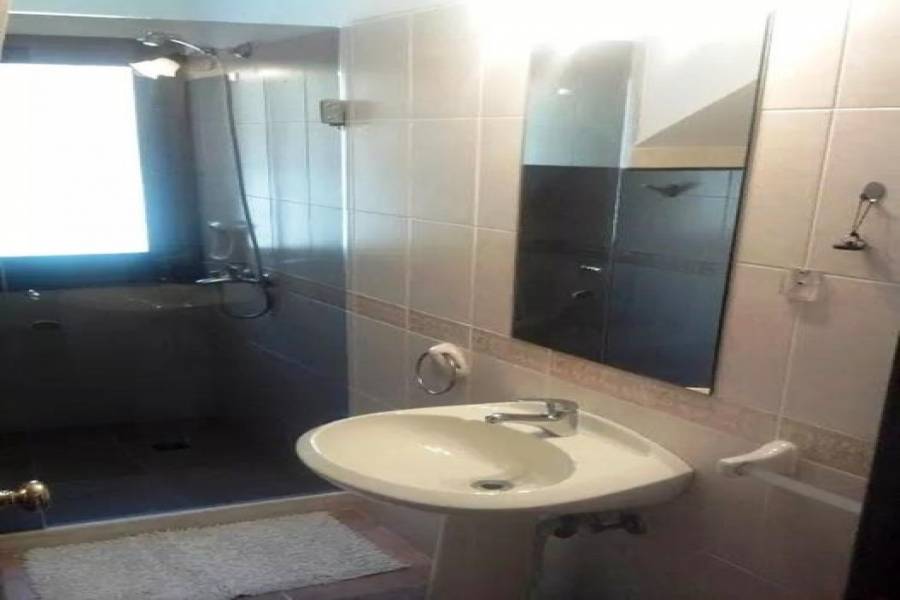 Punta del Este, Maldonado, Uruguay, 4 Bedrooms Bedrooms, ,3 BathroomsBathrooms,Casas,Temporario,41433