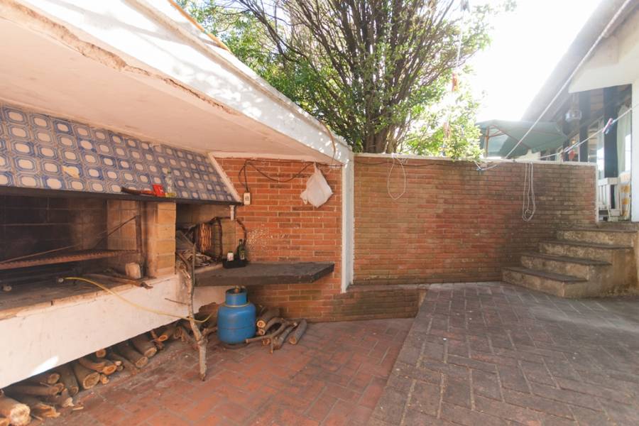 Punta del Este, Maldonado, Uruguay, 5 Bedrooms Bedrooms, ,5 BathroomsBathrooms,Casas,Temporario,41434