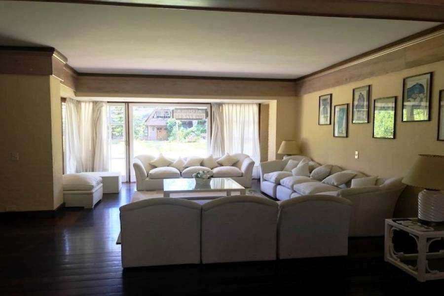 Punta del Este, Maldonado, Uruguay, 6 Bedrooms Bedrooms, ,4 BathroomsBathrooms,Casas,Temporario,41435