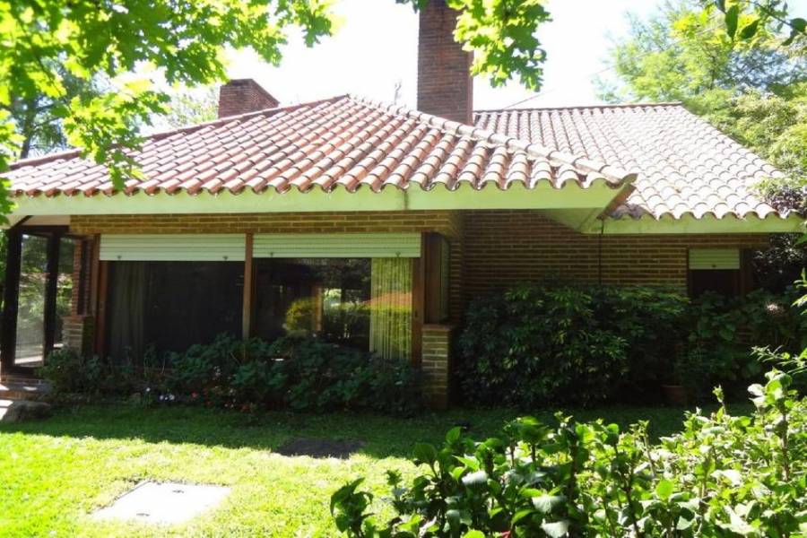 Punta del este, Maldonado, Uruguay, 3 Bedrooms Bedrooms, ,3 BathroomsBathrooms,Casas,Temporario,41438